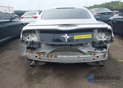 2015 Ford Mustang V6 из США, поврежденный, VIN 1FA6P8AM3F5389076